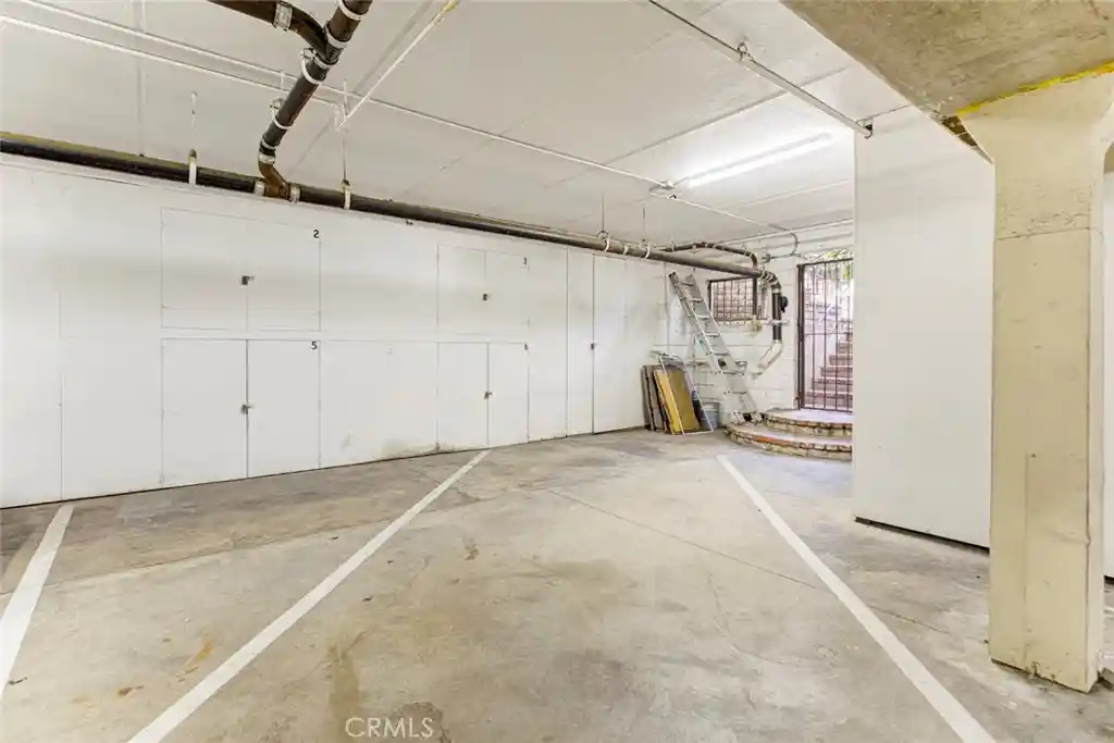 Listing Photo 32 - Condo for sale in 1013 Allen located at 1013 Allen, Glendale, CA 91201 - Unit 1013 Allen