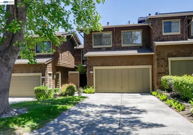 Photo 1 of Townhouse for sale at 43354 Banda Ter, Fremont, CA 94539 | MLS# 41141692 | Listing updated on 2026-09-23