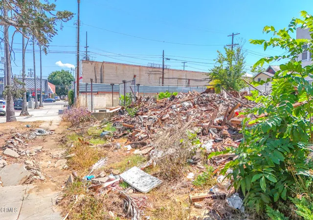 Photo 3 of Land for sale at 4357 Victoria Park Dr, Los Angeles, CA 90019 | MLS# P1-28028 | Listing updated on 2026-07-15