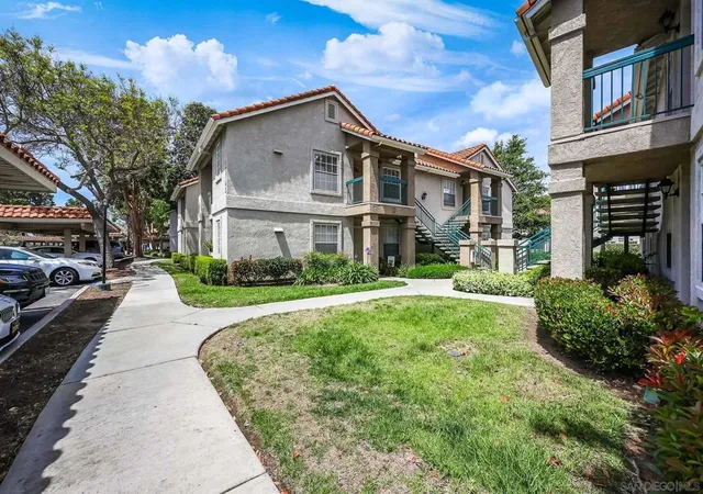 Listing Photo 2 - Condo for sale in building located at 10740 Aderman Ave, San Diego, CA 92126 - Unit #70
