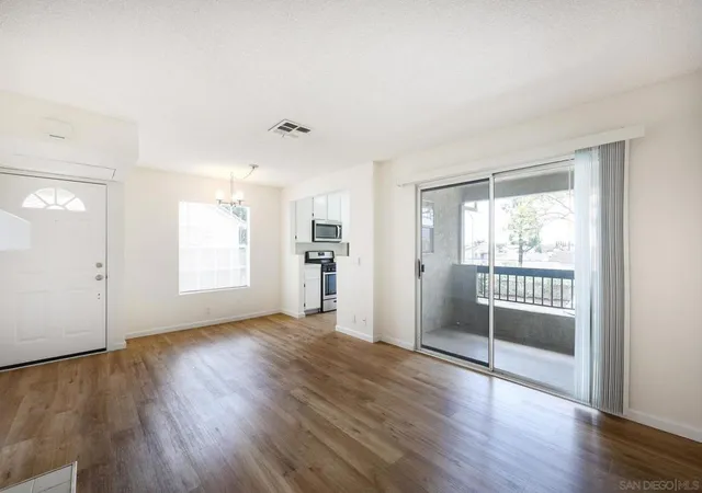 Listing Photo 5 - Condo for sale in building located at 10740 Aderman Ave, San Diego, CA 92126 - Unit #70