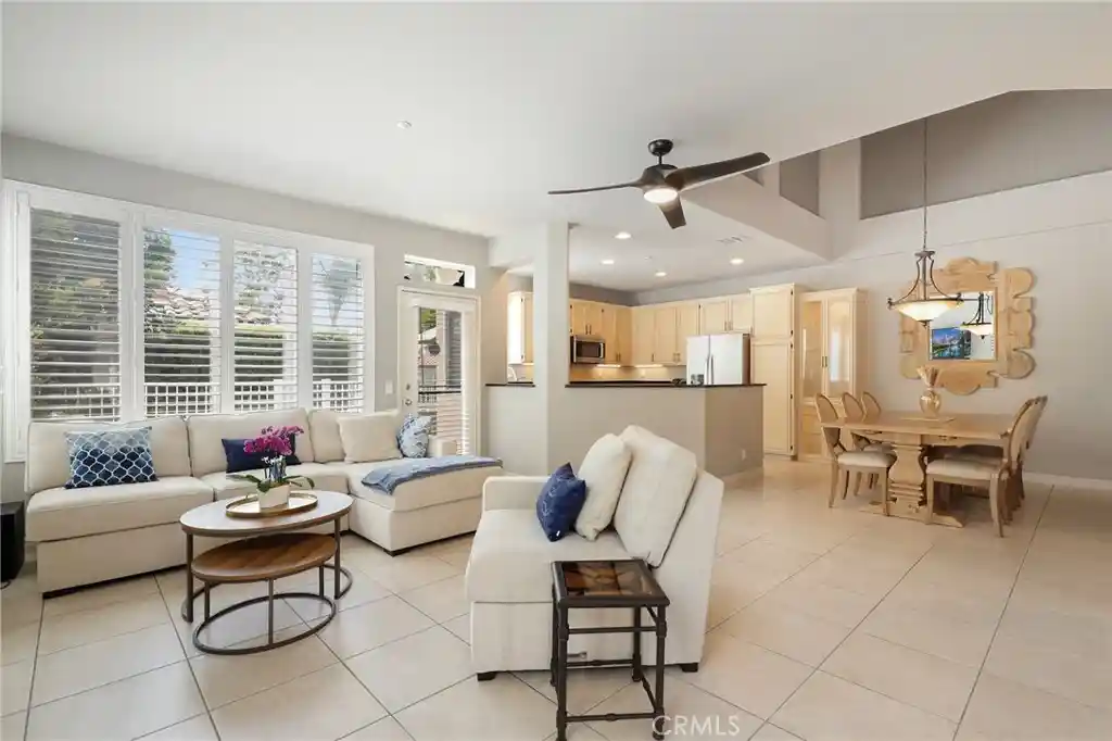 Listing Photo 1 - Condo for sale in 27541 Caesars Pl located at 27541 Caesars Pl, Laguna Niguel, CA 92677 - Unit 27541 Caesars Pl