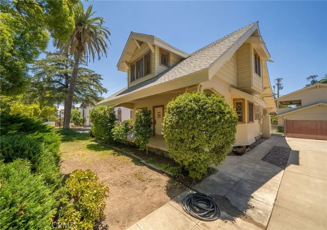 Photo 3 of Single family home for sale at 2382 Bonita Ave, La Verne, CA 91750 | MLS# CV26154615 | Listing updated on 2026-09-20