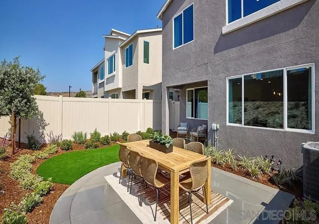 2nd image of 1008 Fox Street #2, Chula Vista, CA 91911 | MLS# 260017303SD