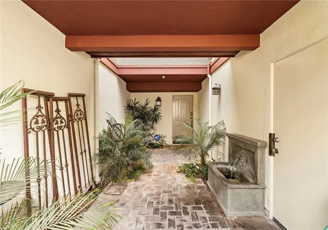 Photo 4 of Condo for sale at 2741 Bungalow, Corona Del Mar, CA 92625 | MLS# OC26154534 | Listing updated on 2026-09-16