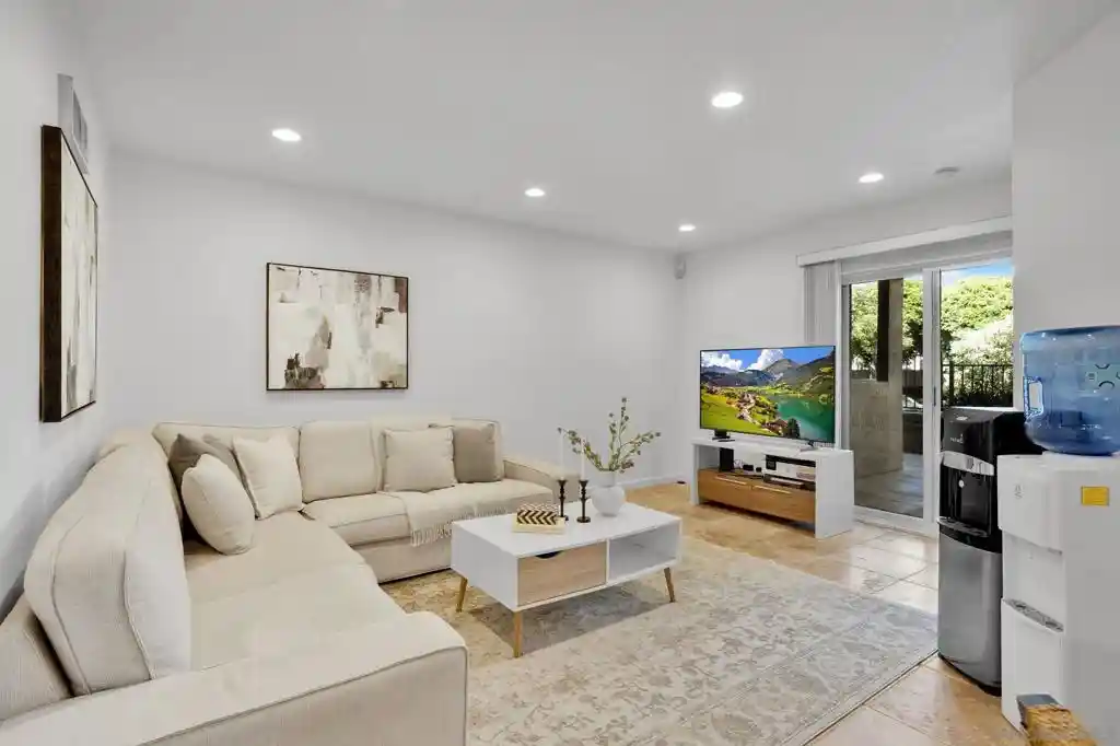 Listing Photo 1 - Condo for sale in 7545 Charmant Dr located at 7545 Charmant Dr, San Diego, CA 92122 - Unit #UNIT 1503