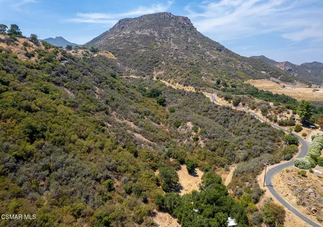 1st image of 115 Carlisle Rd, Thousand Oaks, CA 91361 | MLS# 226003359