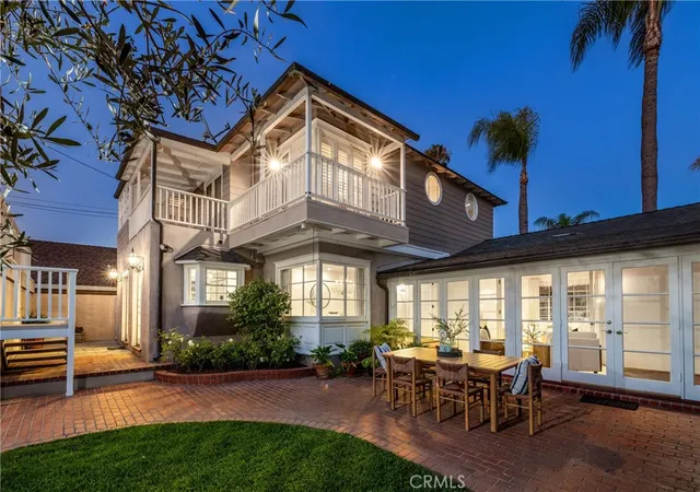 Photo 2 of Single family home for sale at 241 Bay Shore, Long Beach, CA 90803 | MLS# NP26152904 | Listing updated on 2026-09-02