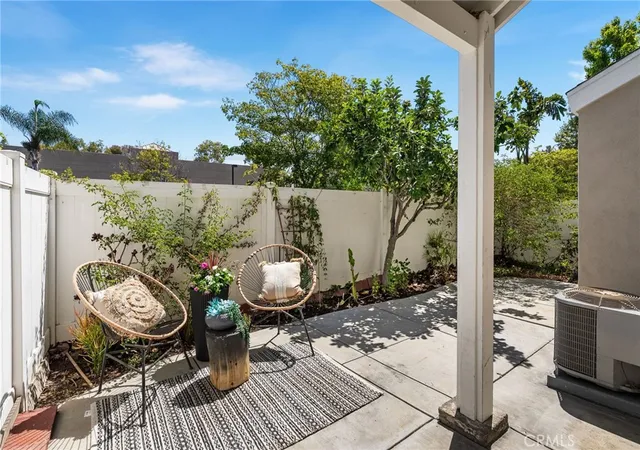 5th image of 39 Tarocco, Irvine, CA 92618 | MLS# PW26154275