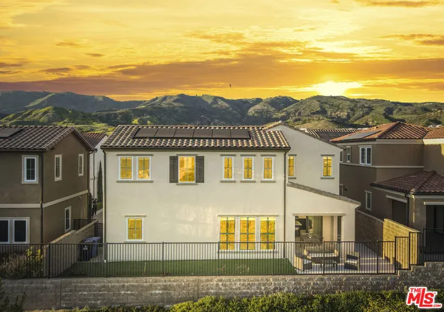 Photo 2 of Single family home for sale at 20818 W Bur Oak Cir, Porter Ranch, CA 91326 | MLS# 26860093 | Listing updated on 2026-10-06