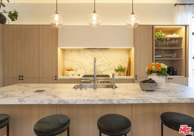 Listing Photo 5 - Condo for sale in building located at 4115 Glencoe Ave, Marina Del Rey, CA 90292 - Unit #414