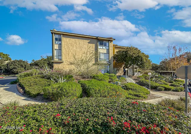 Homes for sale in Thousand Oaks, CA | 291 Sequoia Ct #17, Thousand Oaks, CA 91360 | MLS# 226003364