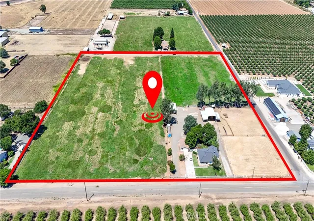 Single family home for sale at 3555 Fresno, Le Grand, CA 95333 | MLS# MC26152352