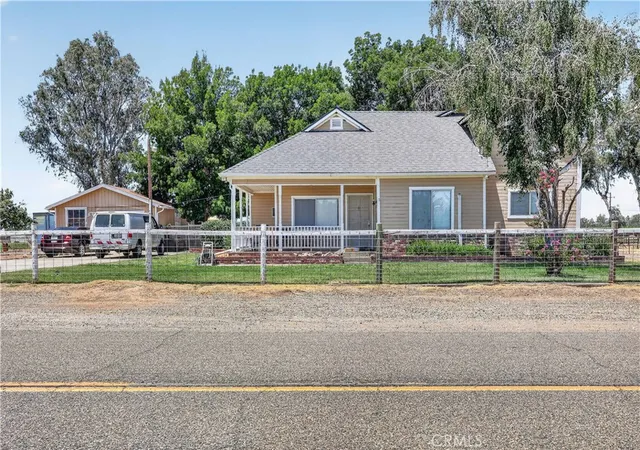 Photo 2 of Single family home for sale at 3555 Fresno, Le Grand, CA 95333 | MLS# MC26152352 | Listing updated on 2026-08-31