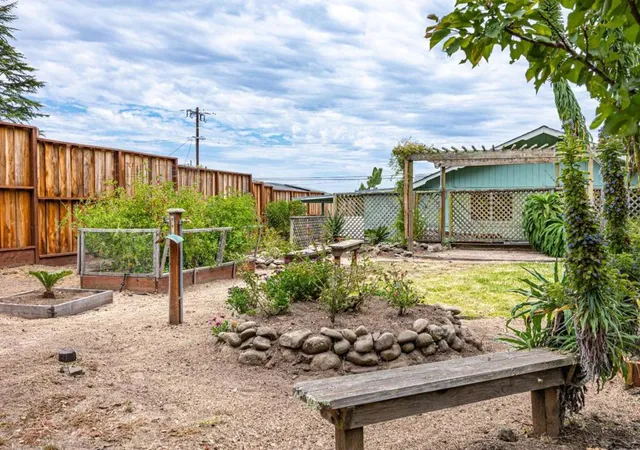 Homes for sale in Corralitos, CA | 70 Aldridge Ln, Corralitos, CA 95076 | MLS# ML82054367