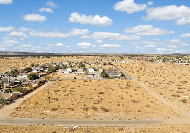 3rd image of 0 Lawson Ave, Adelanto, CA 92301 | MLS# HD26154949