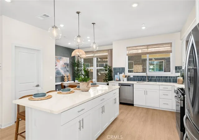Photo 3 of Townhouse for sale at 440 S Linden St, Pomona, CA 91766 | MLS# OC26154970 | Listing updated on 2026-10-31