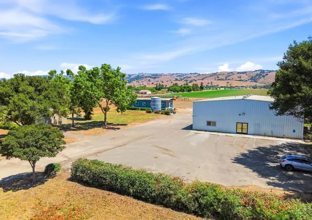 Photo 1 of Land for sale at 3065 Pacheco Pass Hwy, Gilroy, CA 95020 | MLS# ML82054370 | Listing updated on 2026-07-16