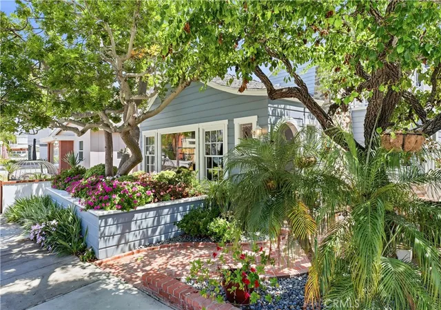 2nd image of 1617 E Balboa Blvd, Newport Beach, CA 92661 | MLS# NP26146717