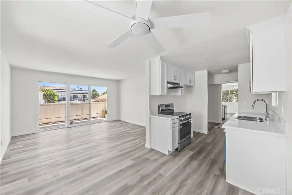 Condo for sale at 2332 East 17th #101, Long Beach, CA 90804 | MLS# PW26155006