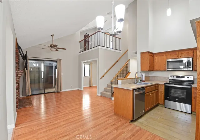 Photo 3 of Single family home for sale at 11647 Pepper Ln, Apple Valley, CA 92308 | MLS# HD26152982 | Listing updated on 2026-10-01