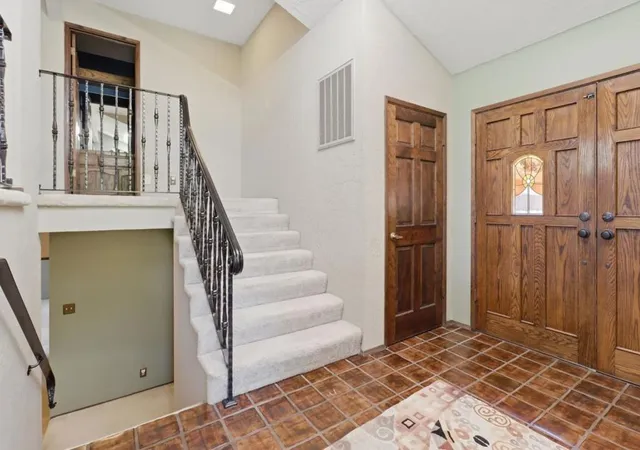 Photo 3 of Single family home for sale at 17200 Copper Hl Dr, Morgan Hill, CA 95037 | MLS# ML82053087 | Listing updated on 2026-10-11