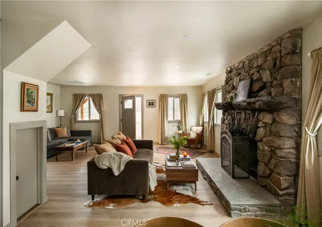 Photo 4 of House for sale at 25807 State Hwy 189, Twin Peaks, CA 92391 | MLS# IG26155051 | Listing updated on 2026-07-16