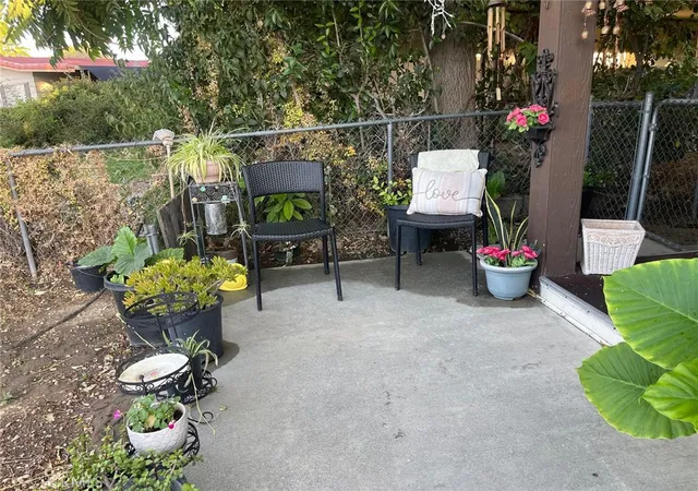Photo 5 of Manufactured home for sale at 26205 Frazier, Hemet, CA 92544 | MLS# PW26155077 | Listing updated on 2026-10-03