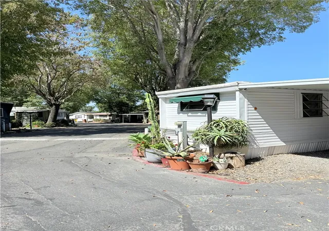 Photo 2 of Manufactured home for sale at 32802 Valle Rd #148, San Juan Capistrano, CA 92675 | MLS# OC26154722 | Listing updated on 2026-09-08