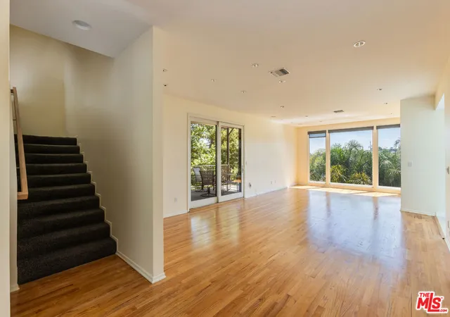 Photo 3 of Single family home for sale at 5084 Campo Rd, Woodland Hills, CA 91364 | MLS# 26860069 | Listing updated on 2026-09-10