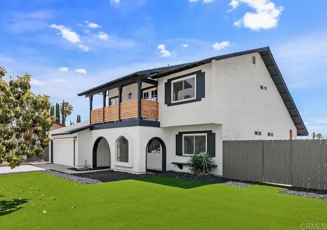 3rd image of 851 Casa De Oro Pl, Escondido, CA 92025 | MLS# PTP2605366