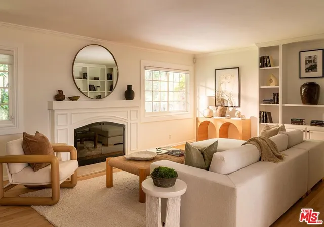 2nd image of 3931 Woodcliff Rd, Sherman Oaks, CA 91403 | MLS# 26860331