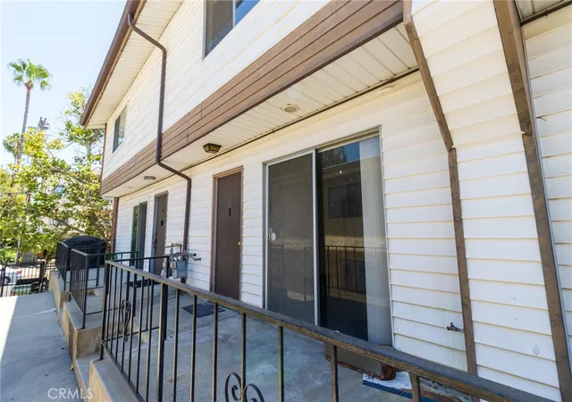 Photo 1 of Townhouse for sale at 7115 Etiwanda #2, Reseda, CA 91335 | MLS# SR26144737 | Listing updated on 2026-10-05