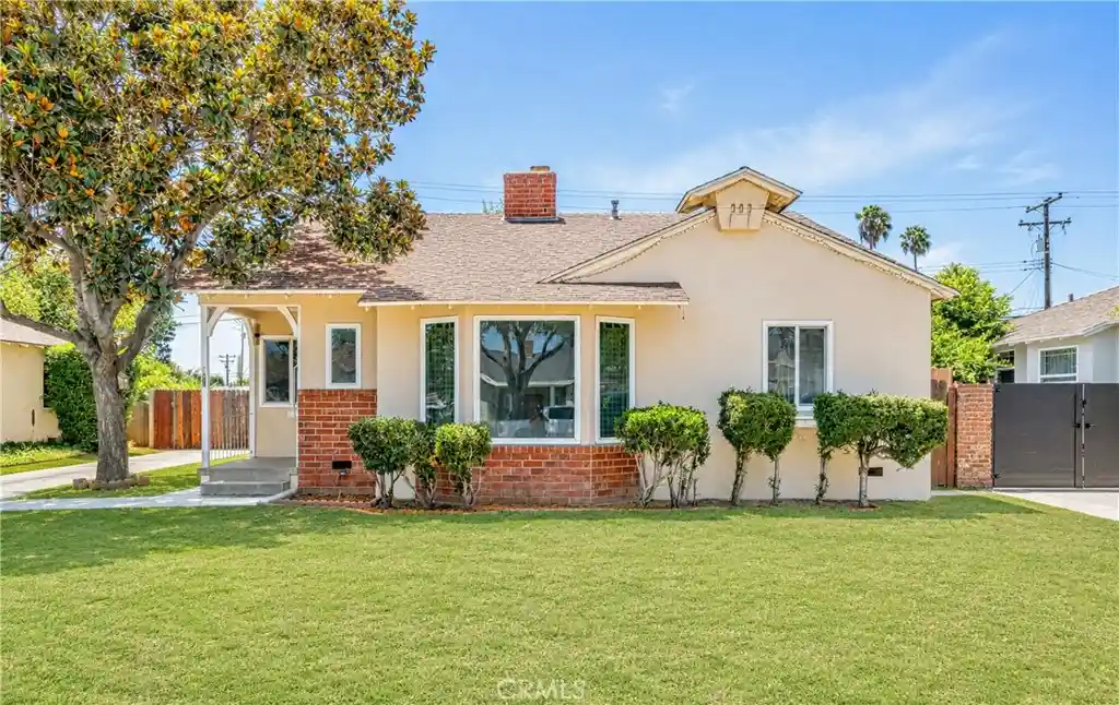 Photo 1 of Single family home for sale at 401 S Cherrywood St, West Covina, CA 91791 | MLS# WS26153598 | Listing updated on 2026-10-21