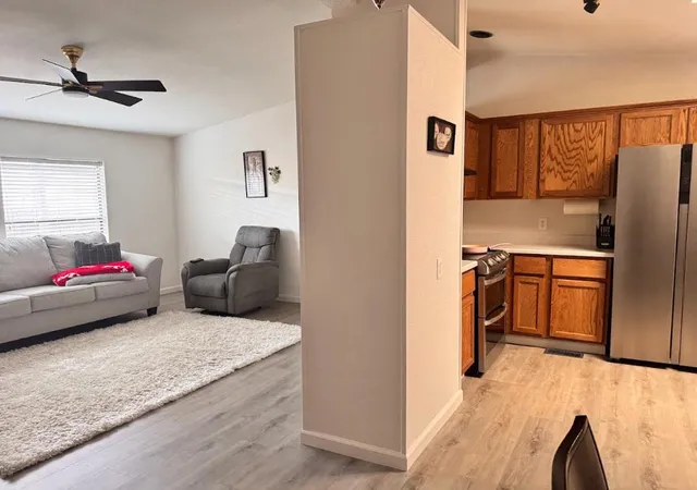 5th image of 7855 Cottonwood Ln #15, Sacramento, CA 95828 | MLS# ML82054426