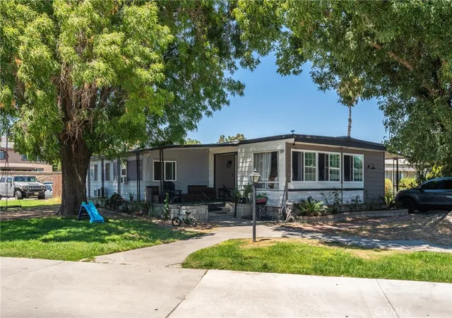 Photo 3 of Manufactured home for sale at 5800 Hamner #519, Eastvale, CA 91752 | MLS# CV26154910 | Listing updated on 2026-10-01
