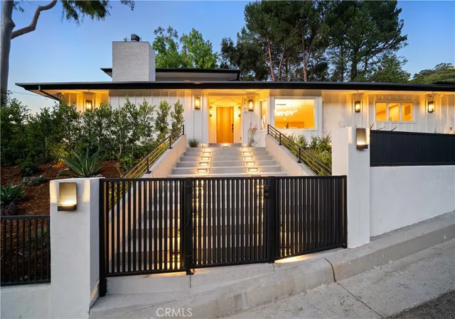 Photo 3 of Single family home for sale at 3240 Longridge Ave, Sherman Oaks, CA 91423 | MLS# SR26154440 | Listing updated on 2026-10-05