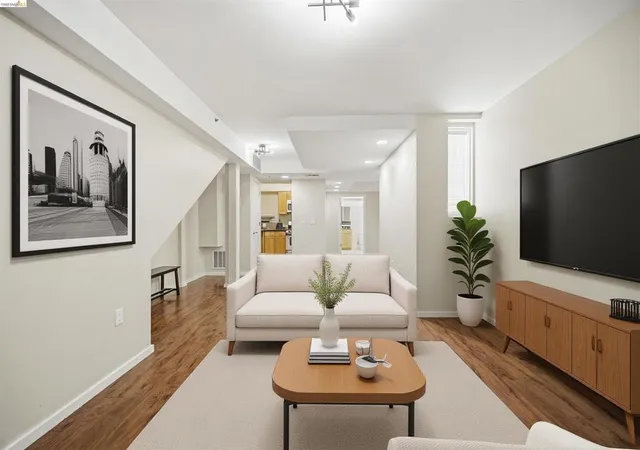 4th image of 425 28Th Street #101B, Oakland, CA 94609 | MLS# 41141824