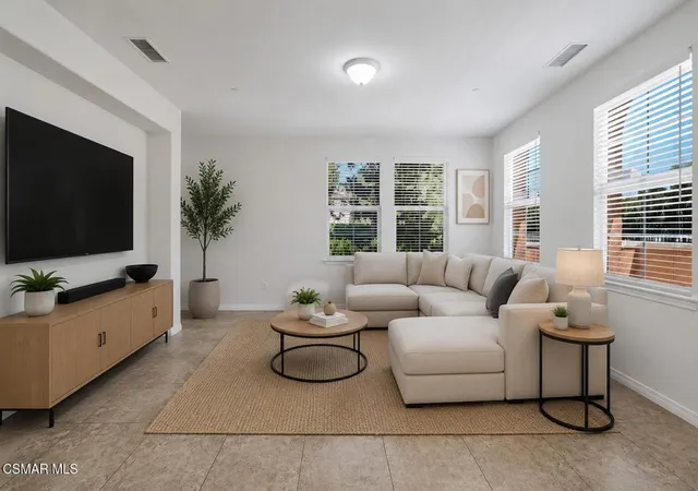5th image of 1618 Heywood St #E, Simi Valley, CA 93065 | MLS# 226003384