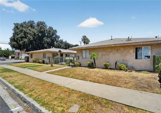 2nd image of 805 E 8th St, Pomona, CA 91766 | MLS# WS26155350