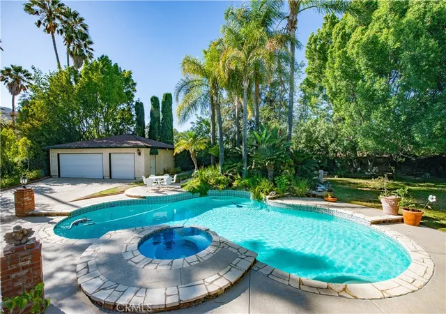 Photo 3 of Single family home for sale at 10052 Nita, Chatsworth, CA 91311 | MLS# SR26154528 | Listing updated on 2026-09-02