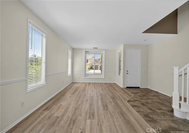 Photo 3 of Single family home for sale at 28454 Cascade, Castaic, CA 91384 | MLS# SR26149452 | Listing updated on 2026-10-02