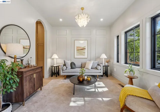 5th image of 5956 Canning St, Oakland, CA 94609 | MLS# 41141839