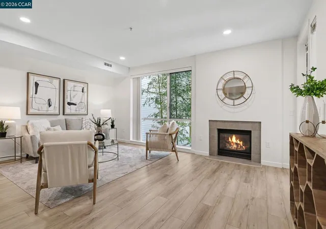 Photo 3 of Sale Pending at 1655 N California Blvd #242, Walnut Creek, CA 94596 | MLS# 41141864 | Listing updated on 2026-10-07