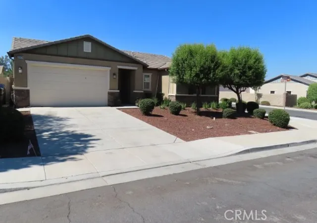 Photo 2 of Single family home for sale at 26439 Redoak St, Menifee, CA 92584 | MLS# CV26155418 | Listing updated on 2026-09-26