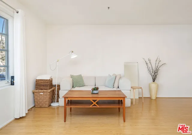 Homes for sale in Santa Monica, CA | 1040 4Th St #106, Santa Monica, CA 90403 | MLS# 26860781