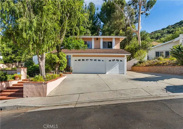 Photo 1 of Single family home for sale at 19932 Turnberry, Tarzana, CA 91356 | MLS# SR26152384 | Listing updated on 2026-10-03