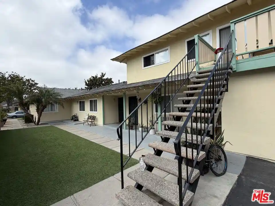 Listing Photo 1 - Condo for sale in 7571 Amazon Dr located at 7571 Amazon Dr, Huntington Beach, CA 92647 - Unit 7571 Amazon Dr