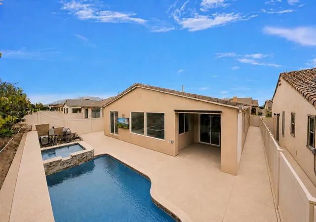 5th image of 1530 Village Green Wy, Beaumont, CA 92223 | MLS# 219150373PS