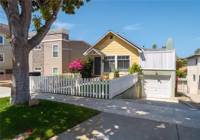 Photo 1 of Sale Pending at 225 N Juanita, Redondo Beach, CA 90277 | MLS# SB26154611 | Listing updated on 2026-09-23